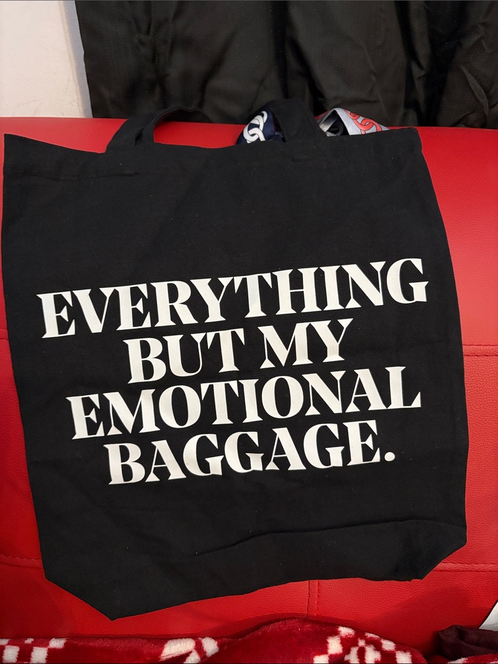 IL MAKIAGE Black Tote with White Vertical Logo
